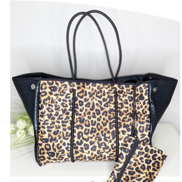 Handbags - Neoprene Tote “Leopard Lady” NEW Bag